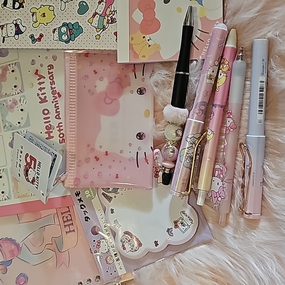 SOLD - Hello Kitty Stationary Bundle B - Picture 2 of 4
